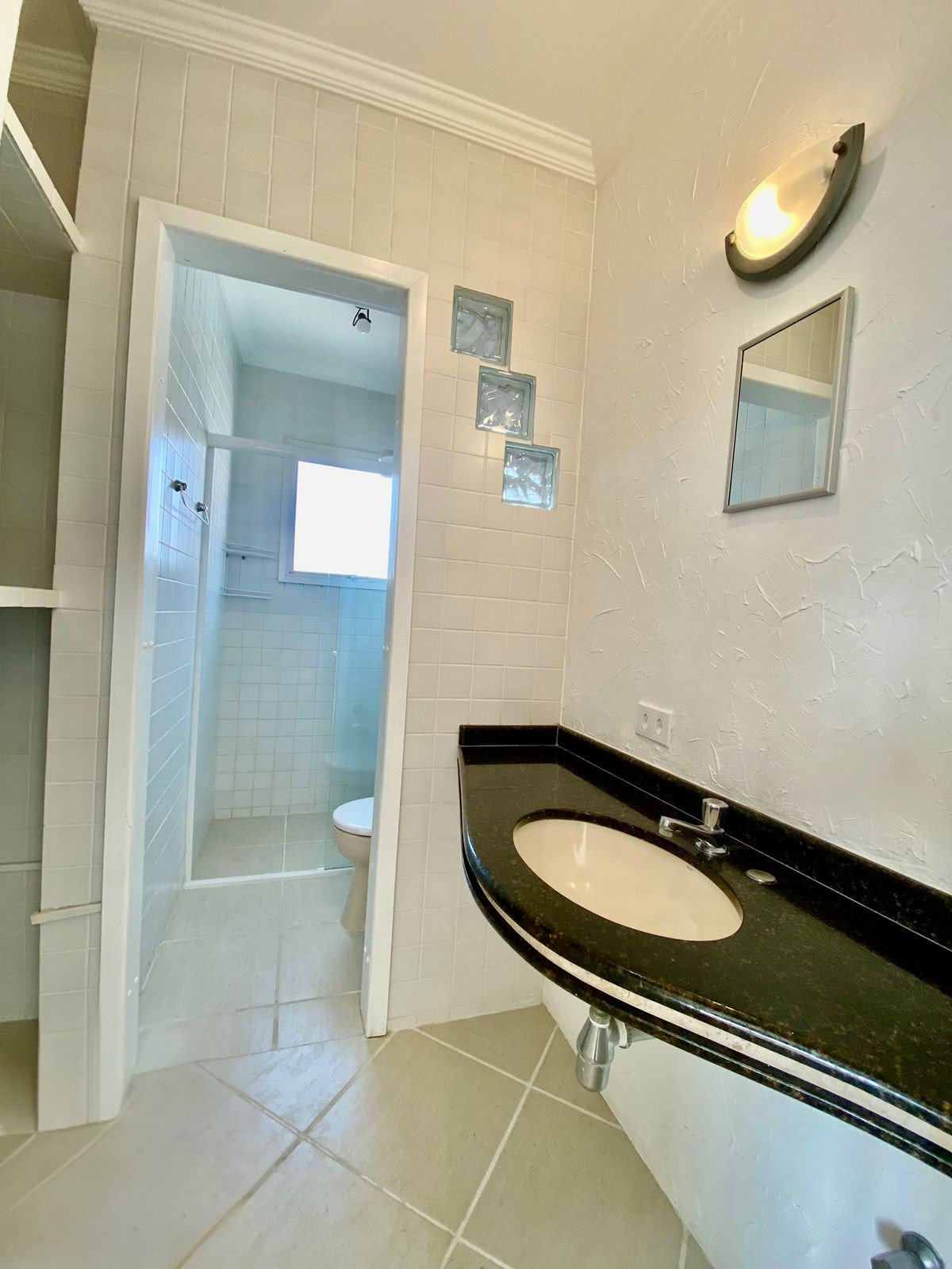 5da9d93d-e20c-4bb1-8997-af30c08d359d