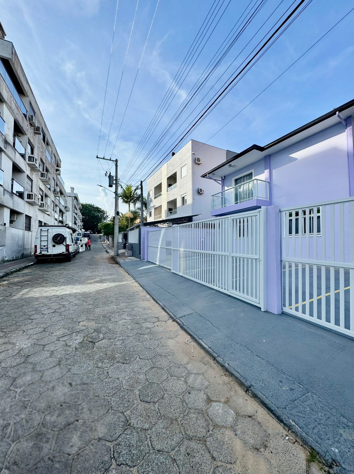 60462493-6111-46c6-bc85-56ea3a85fa12