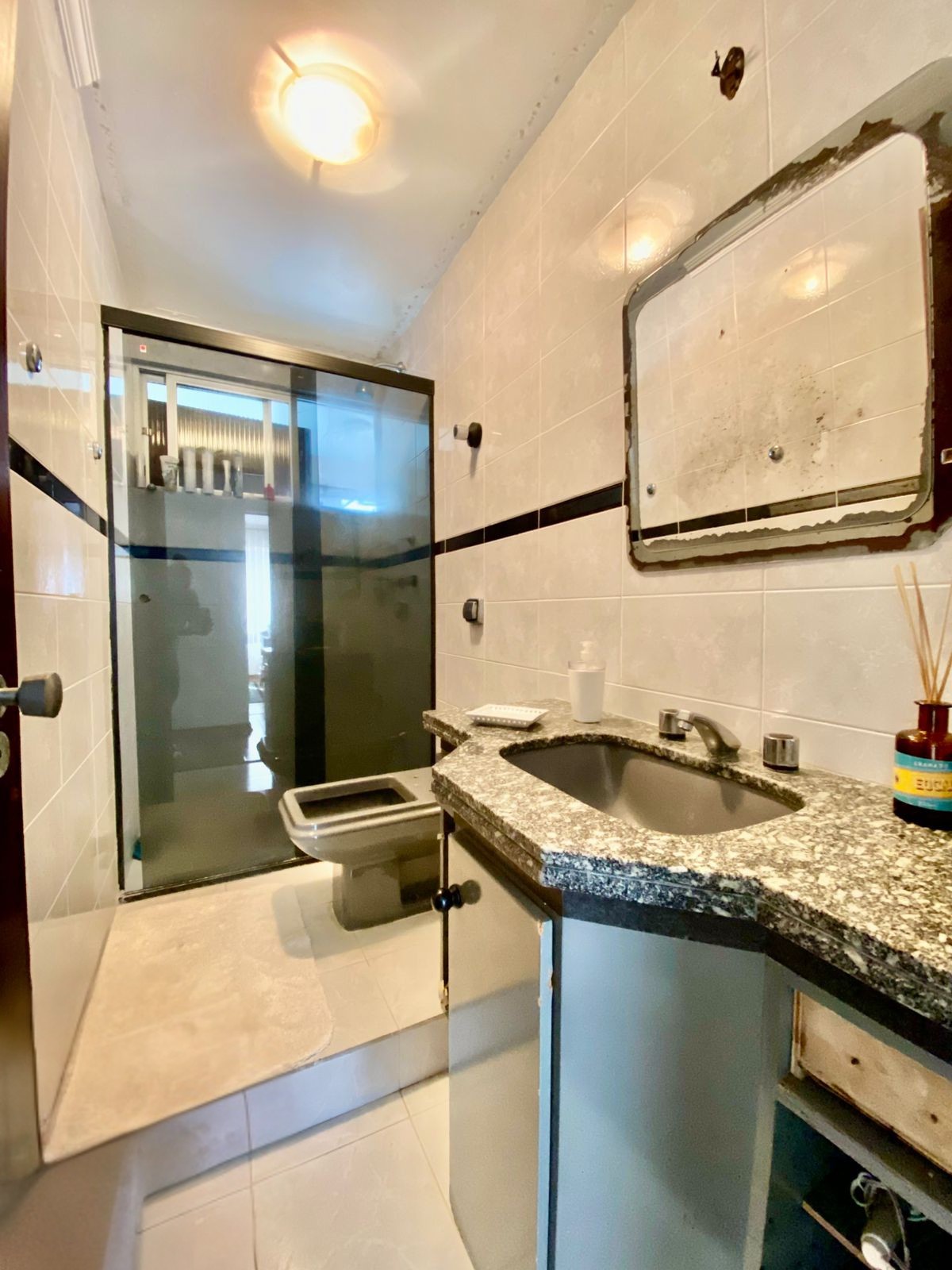 6d3673f2-95a9-43a0-94e8-7b5df1608754