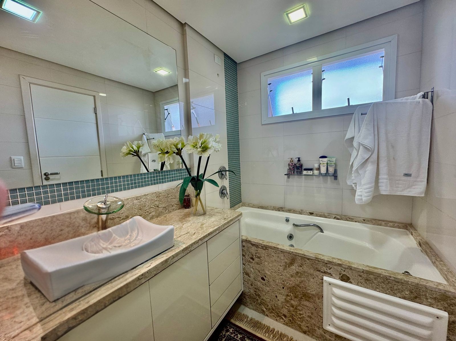 850af070-0a2a-4618-8571-fa0dae79be08