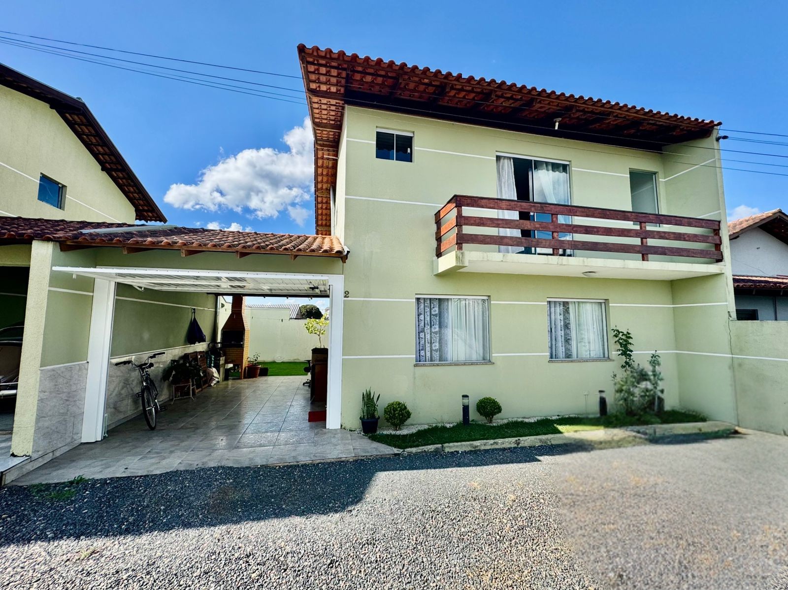 856d1fdf-6e9f-47af-b14c-423503f0cb52