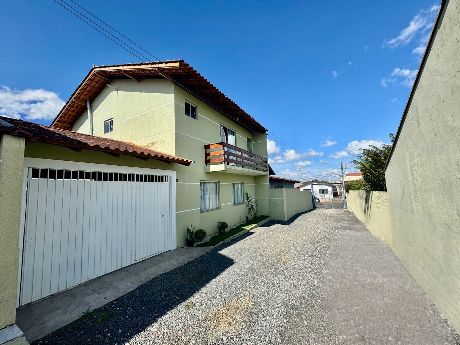 a2a2fd9a-b7c0-46a0-8448-2e32e0fb244f