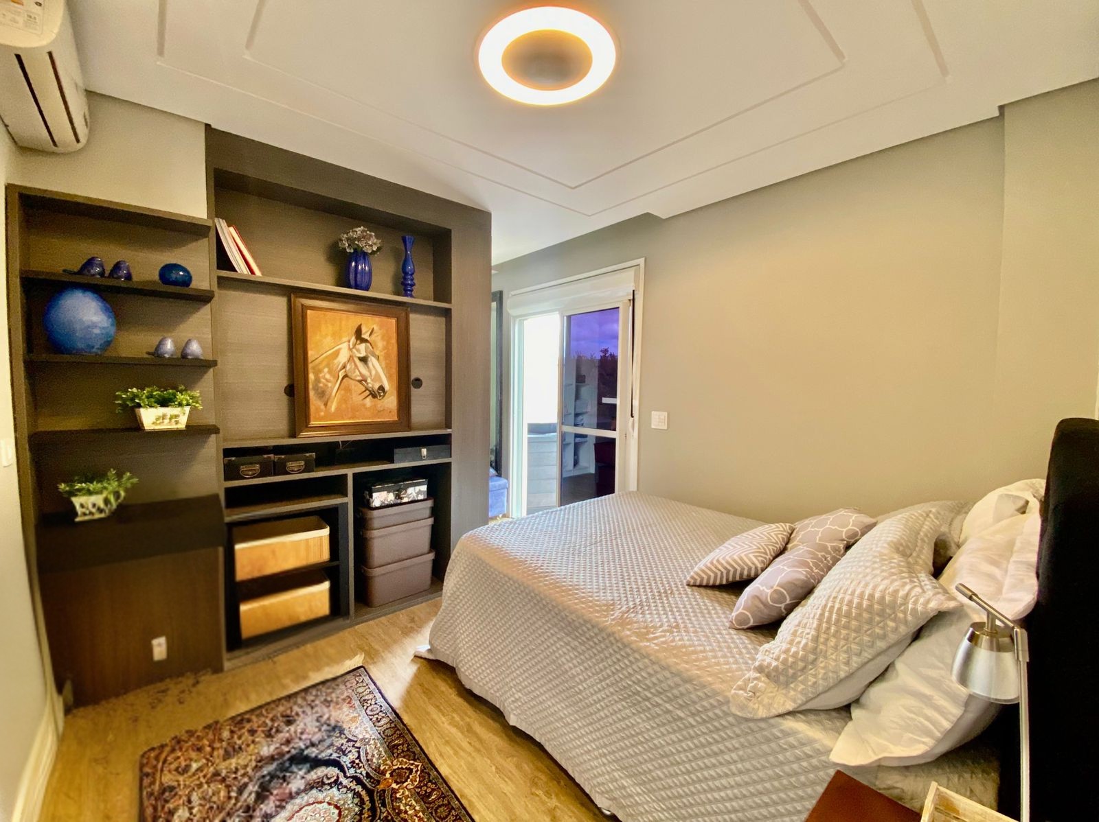 afd9bb2a-2857-431d-a3ff-662f599383eb