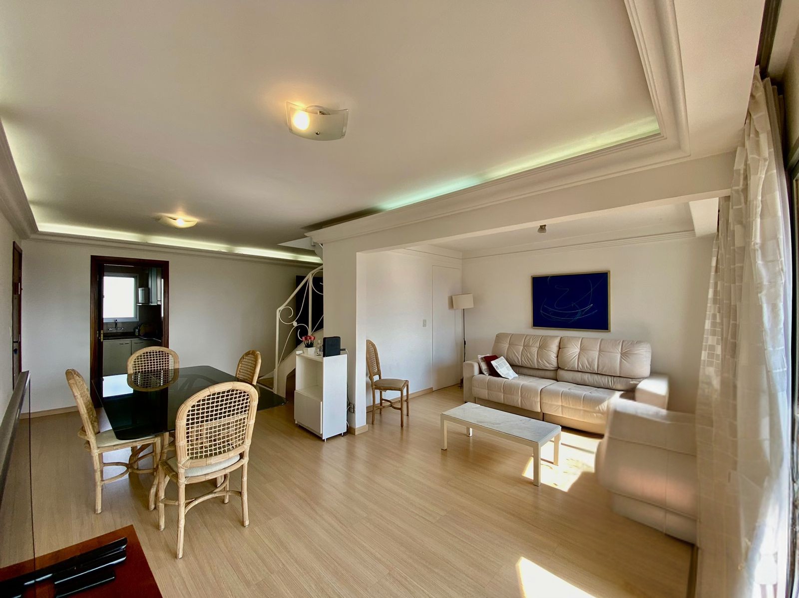 b8f35b7d-65e6-4f85-a2c1-6fc9159382a7