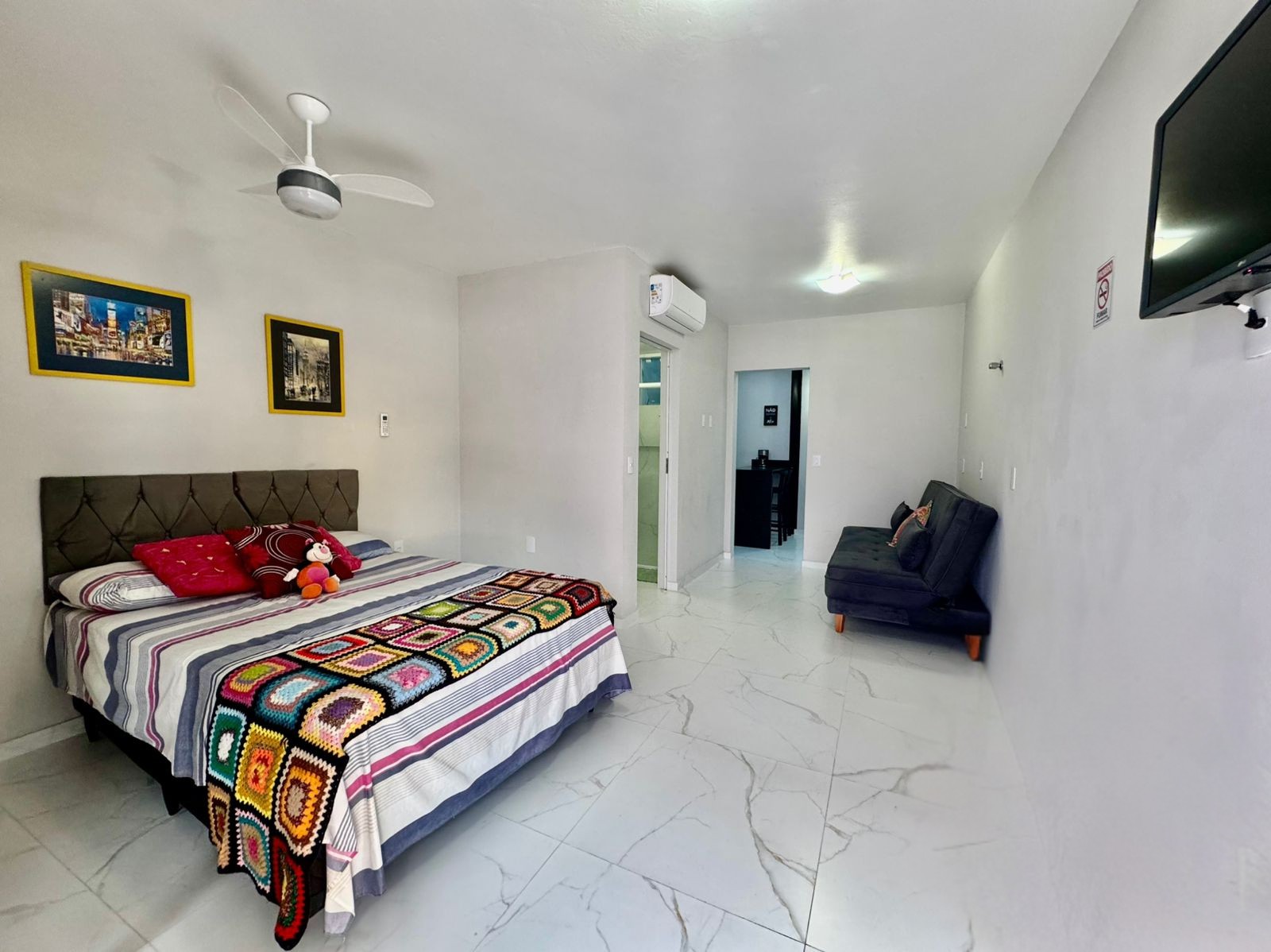 c516afef-13b6-4077-bb94-8d069e39c163