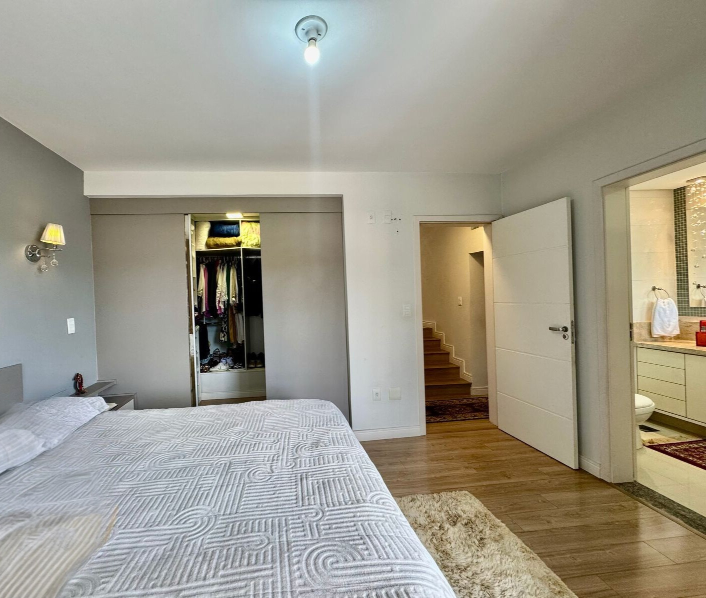 d8f9a7a5-9104-4358-b7e6-62edd038c1fe