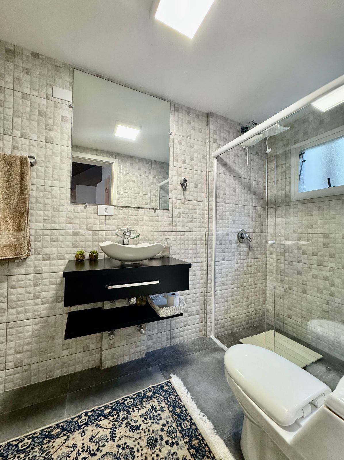 d9860b7a-5bb6-4101-8d2c-1ded0699ee91