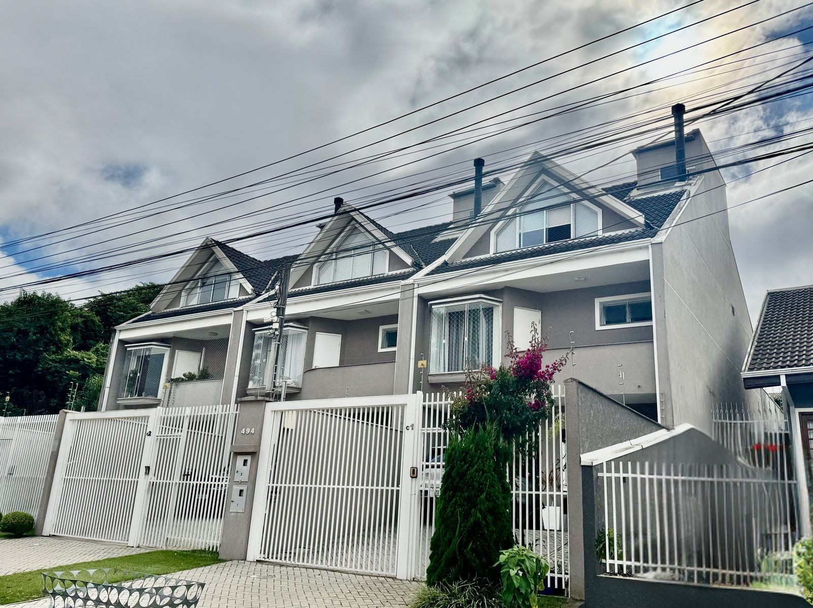 dbcf8216-042f-481b-8c48-f060d3a50554