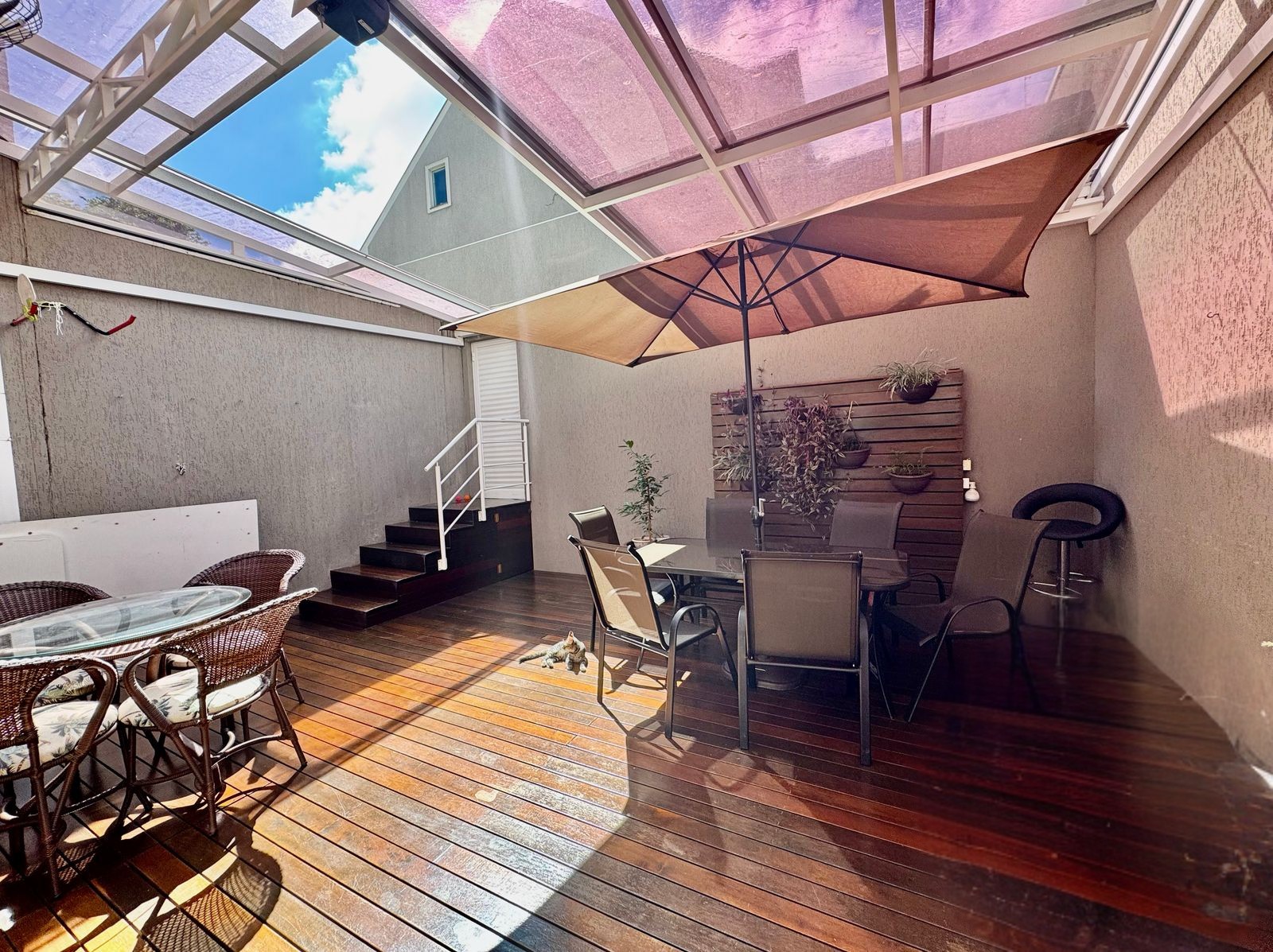 e3e95f0a-bb4c-4ca1-8b32-9820dd54ec8a