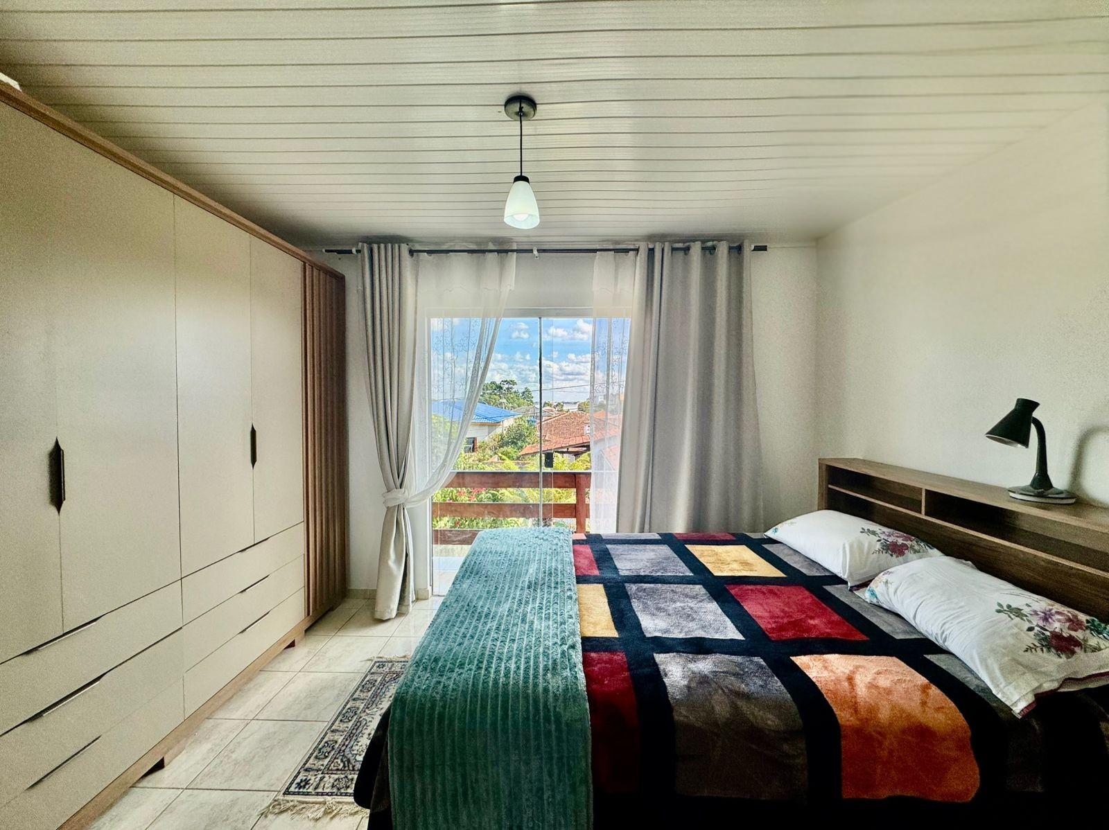 ed1848b2-7185-40a5-8b35-d7a1b92a0732